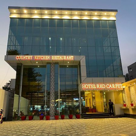 Hotel Sahib'S Red Carpet - Family & Corporate Hotel Chain Agra  Buitenkant foto