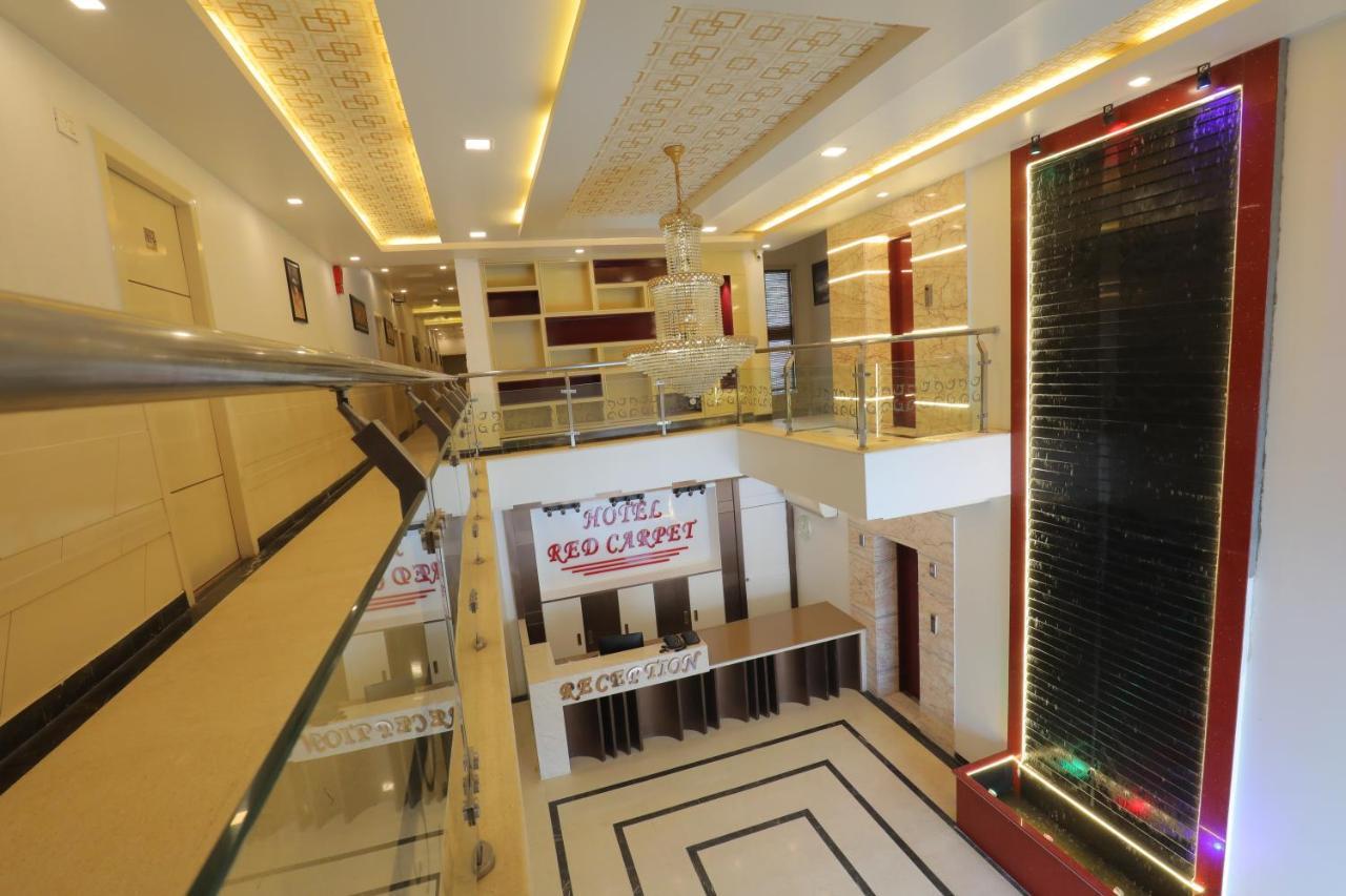 Hotel Sahib'S Red Carpet - Family & Corporate Hotel Chain Agra  Buitenkant foto