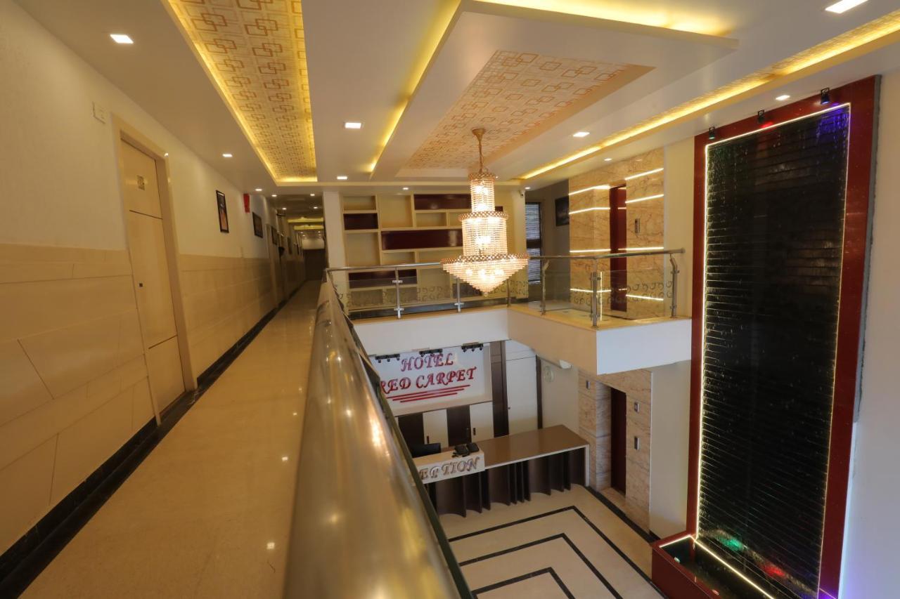 Hotel Sahib'S Red Carpet - Family & Corporate Hotel Chain Agra  Buitenkant foto